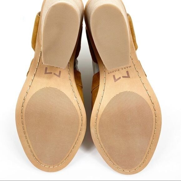 Marc Fisher Vega Sandal Leather Upper Suede Construction Block Heel Size 9.5 - Picture 12 of 15